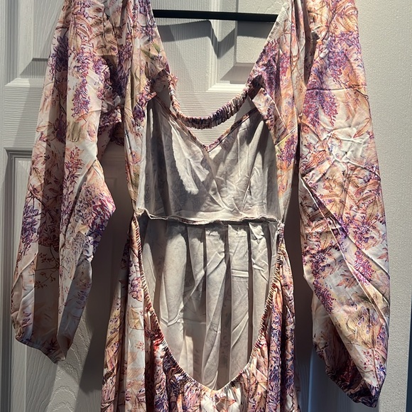 Long dress open back and sides - Picture 2 of 3